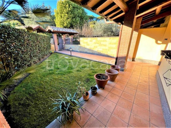 casa indipendente in vendita a Roma in zona Aurelio