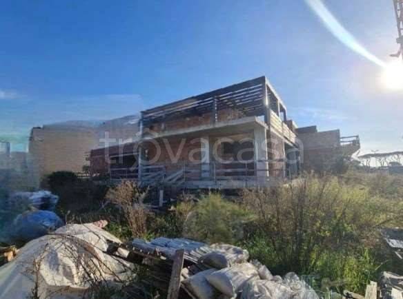 terreno edificabile in vendita a Roma in zona Infernetto