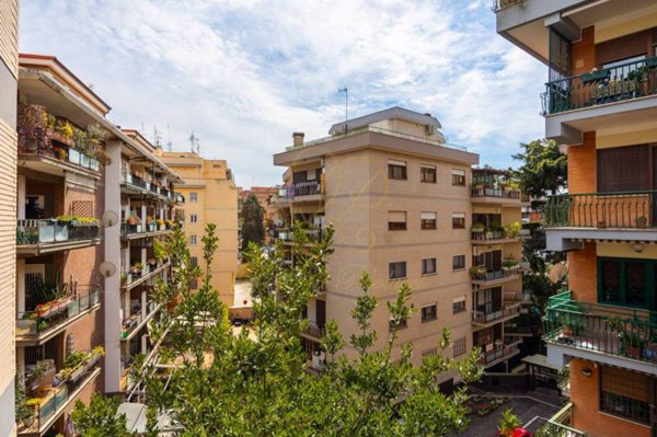 appartamento in vendita a Roma in zona Trieste
