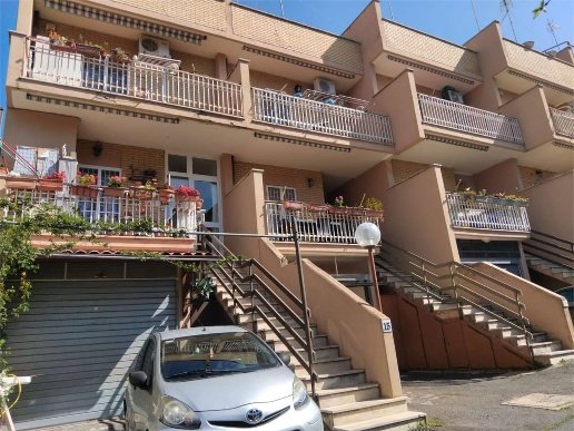 casa indipendente in vendita a Roma in zona La Pisana