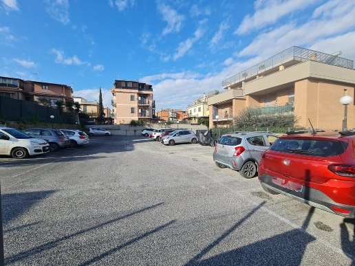 appartamento in vendita a Roma in zona Acilia