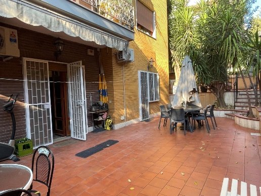 appartamento in vendita a Roma in zona Gianicolense