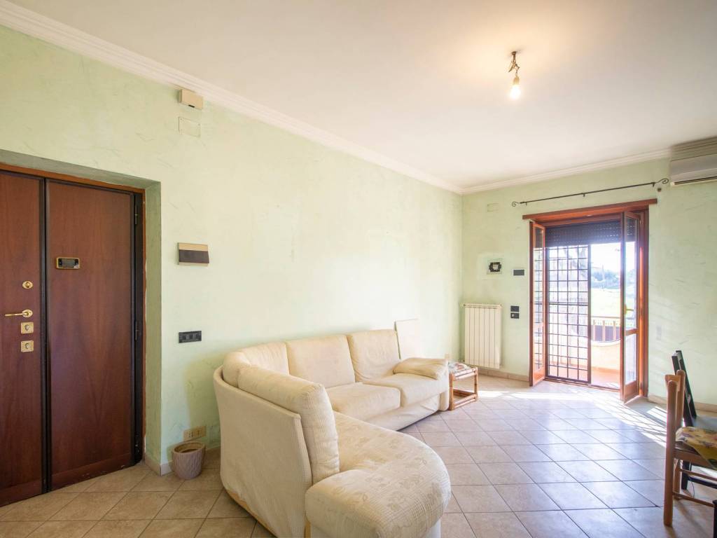 casa indipendente in vendita a Roma in zona Finocchio
