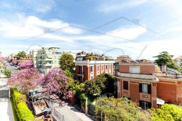 appartamento in vendita a Roma in zona Gianicolense