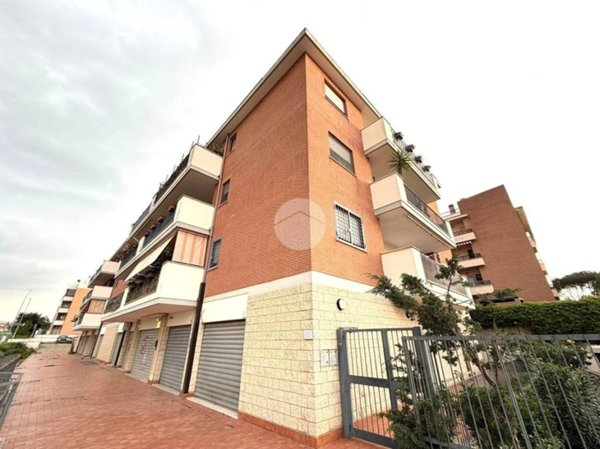 appartamento in vendita a Roma in zona Ponte Mammolo