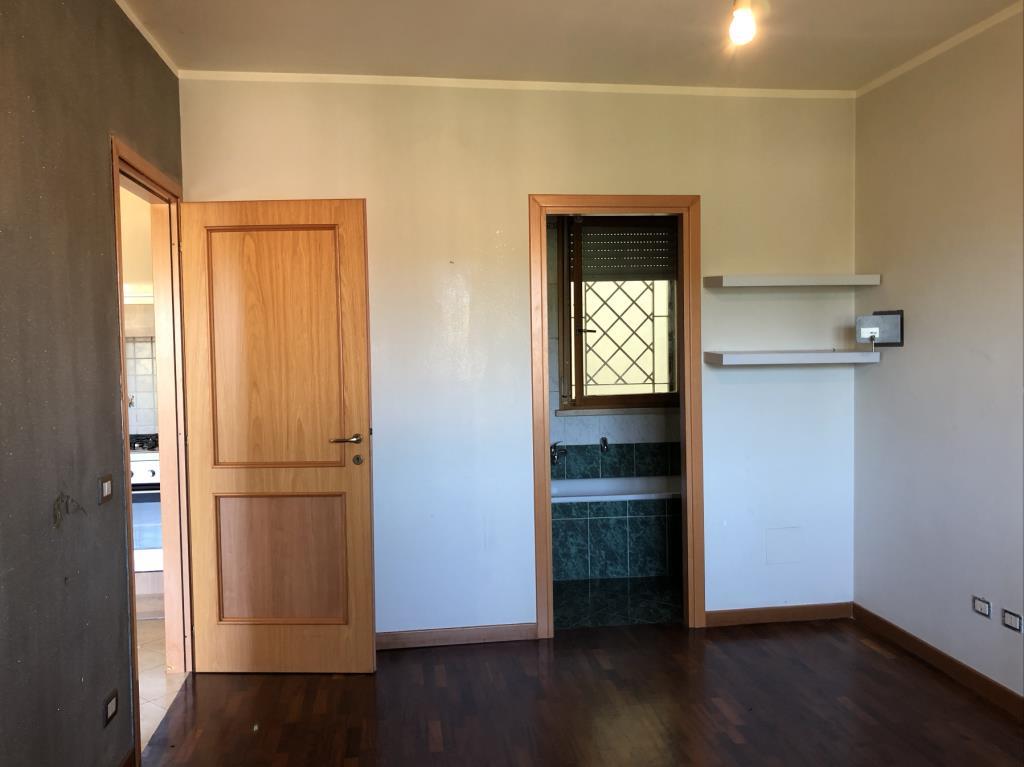 appartamento in vendita a Roma in zona Ponte di Nona