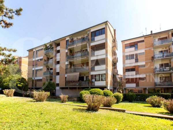 appartamento in vendita a Roma in zona Giuliano Dalmata