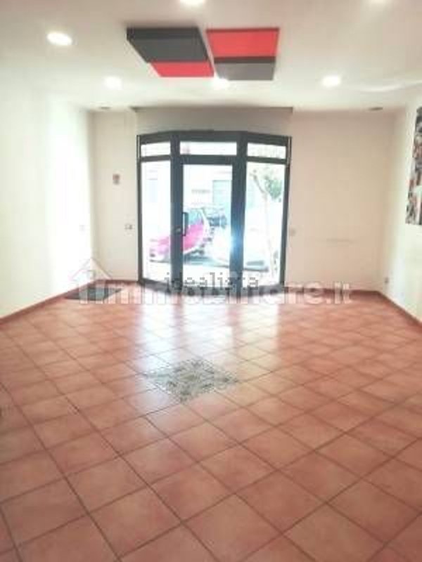 locale commerciale in vendita a Roma in zona Gianicolense