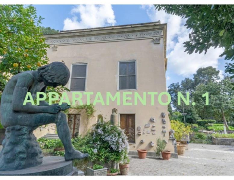 casa indipendente in vendita a Roma in zona Celio