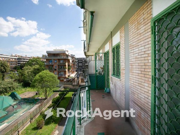 appartamento in vendita a Roma in zona Portuense