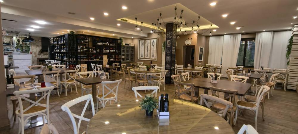 locale commerciale in vendita a Roma in zona Portuense