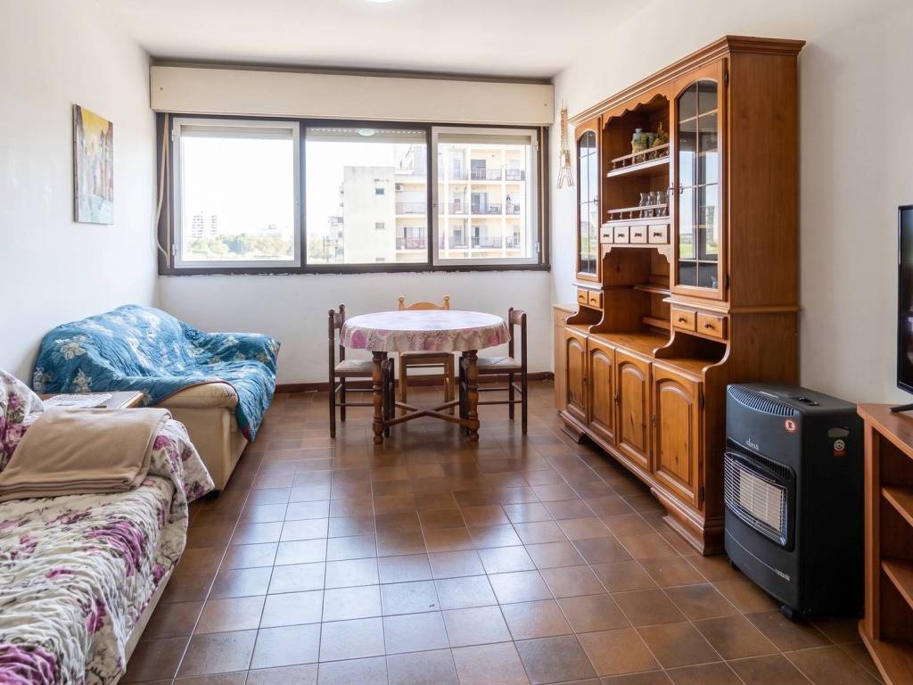 appartamento in vendita a Roma in zona Ostiense