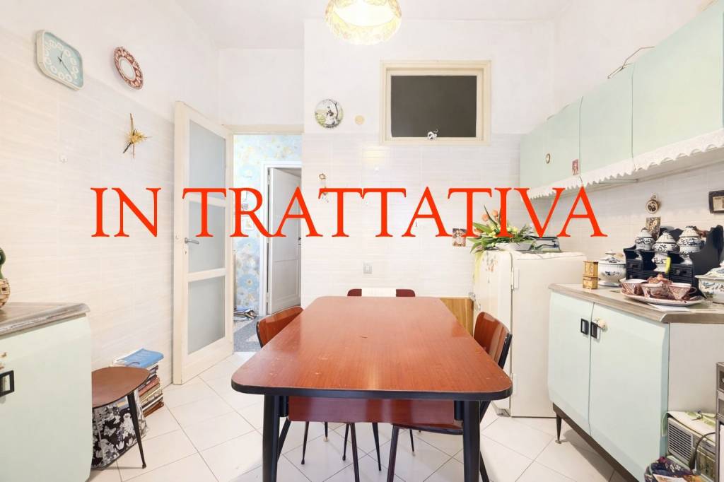 appartamento in vendita a Roma in zona Tuscolano