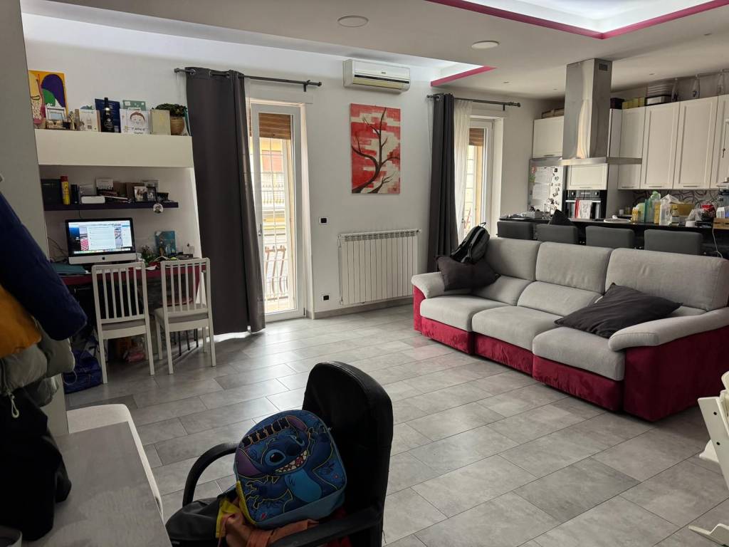 appartamento in vendita a Roma in zona Tor Bella Monaca