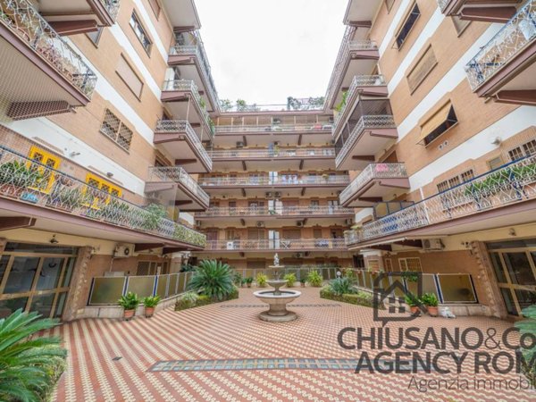 appartamento in vendita a Roma in zona Prenestino-Labicano