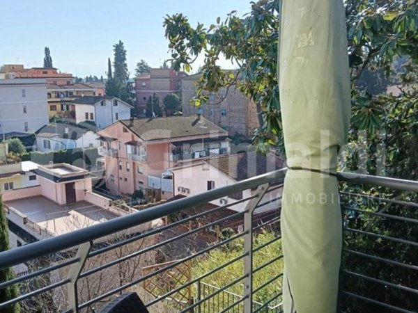 appartamento in vendita a Roma in zona Tor di Quinto