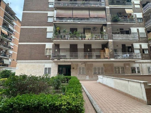 appartamento in vendita a Roma in zona Monte Sacro/Talenti