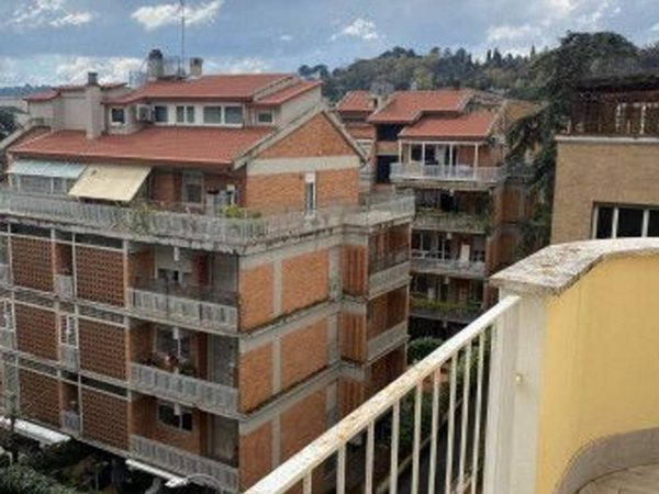 appartamento in vendita a Roma in zona Della Vittoria