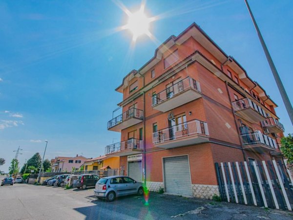 appartamento in vendita a Roma in zona Trigoria