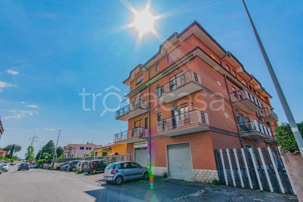 appartamento in vendita a Roma in zona Trigoria