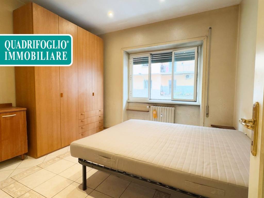appartamento in vendita a Roma in zona Tuscolano