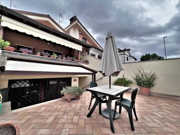 appartamento in vendita a Roma in zona Acilia