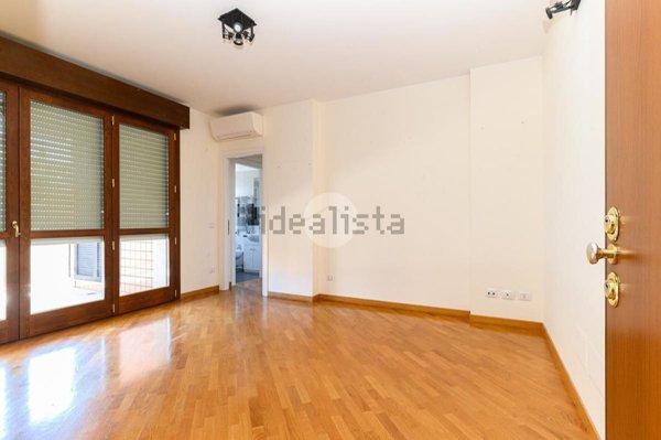 appartamento in vendita a Roma in zona Corviale