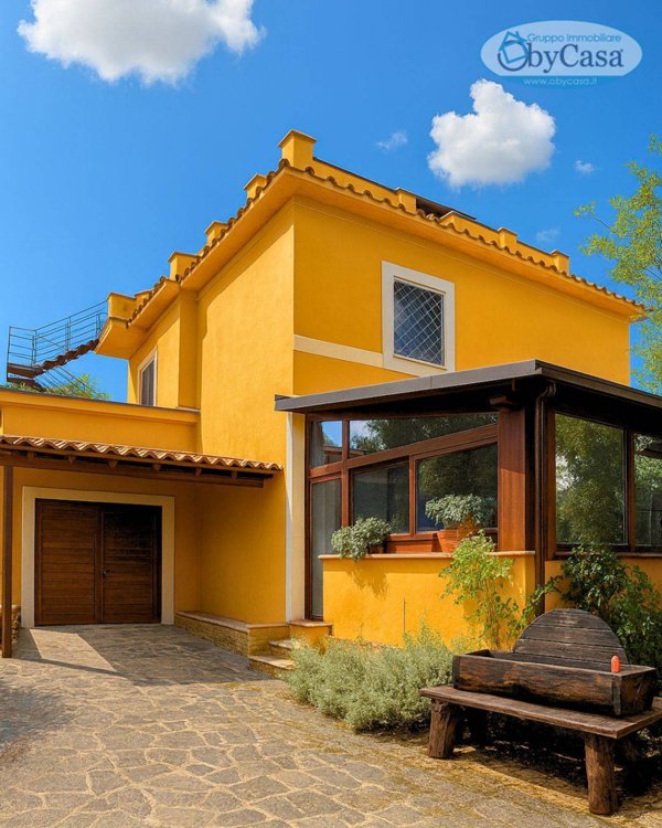 casa indipendente in vendita a Roma in zona Trigoria