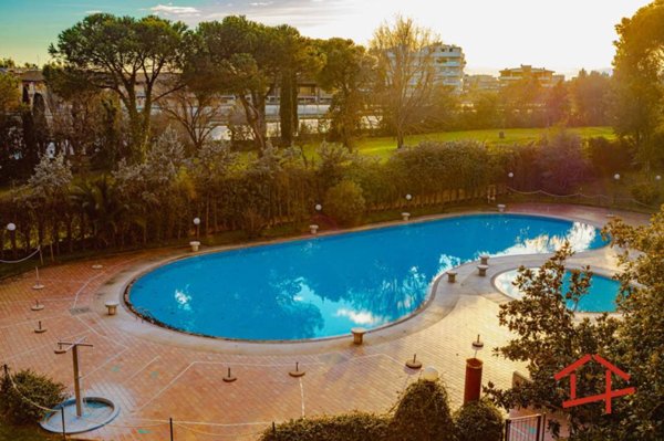 appartamento in vendita a Roma in zona Mostacciano