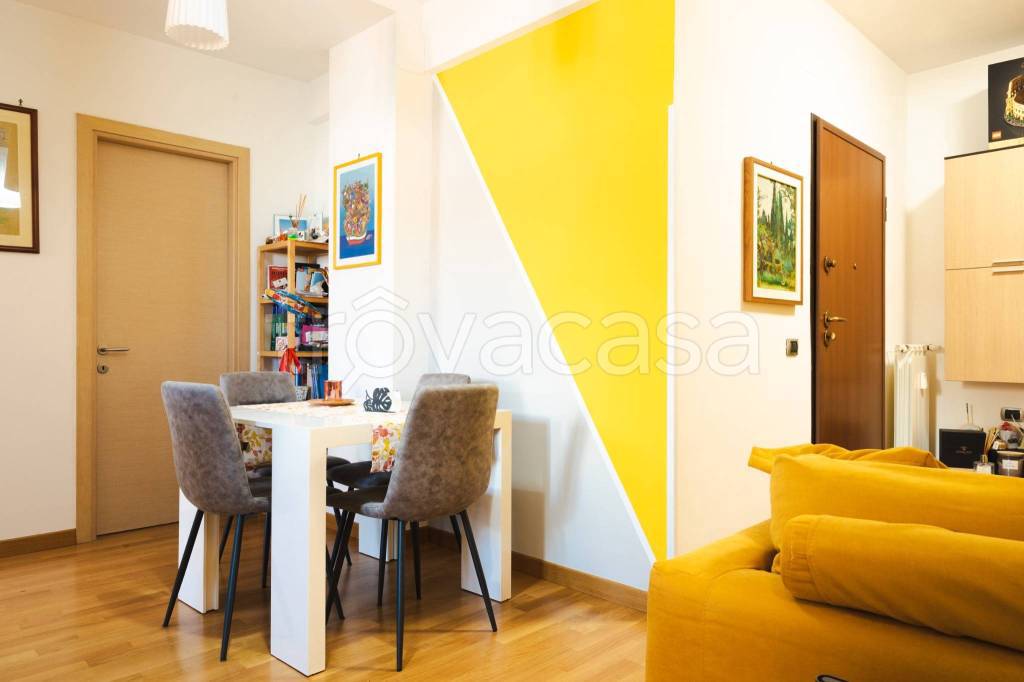 appartamento in vendita a Roma in zona Tuscolano