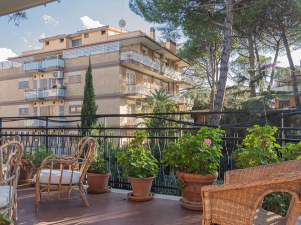 appartamento in vendita a Roma in zona Portuense