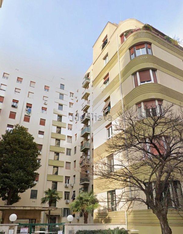 appartamento in vendita a Roma in zona Appio Latino