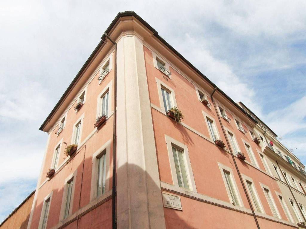 appartamento in vendita a Roma in zona Trastevere