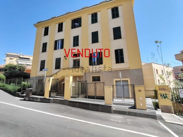 appartamento in vendita a Roma in zona Prenestino-Centocelle