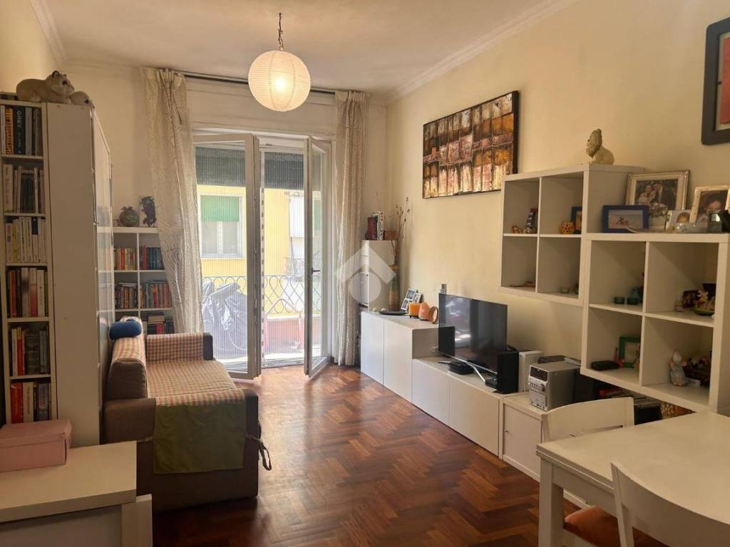 appartamento in vendita a Roma in zona Appio Latino