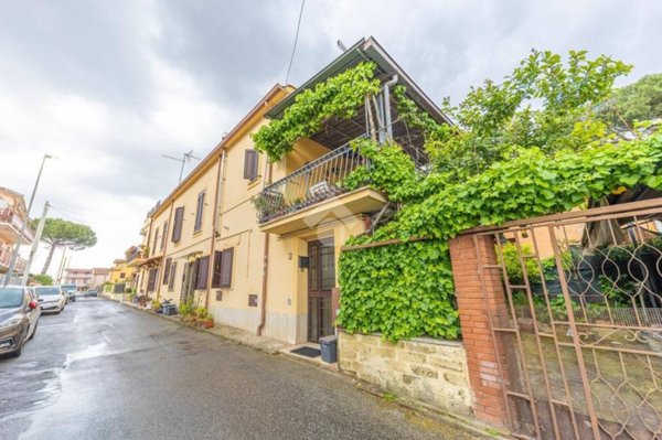 appartamento in vendita a Roma in zona Casal Morena