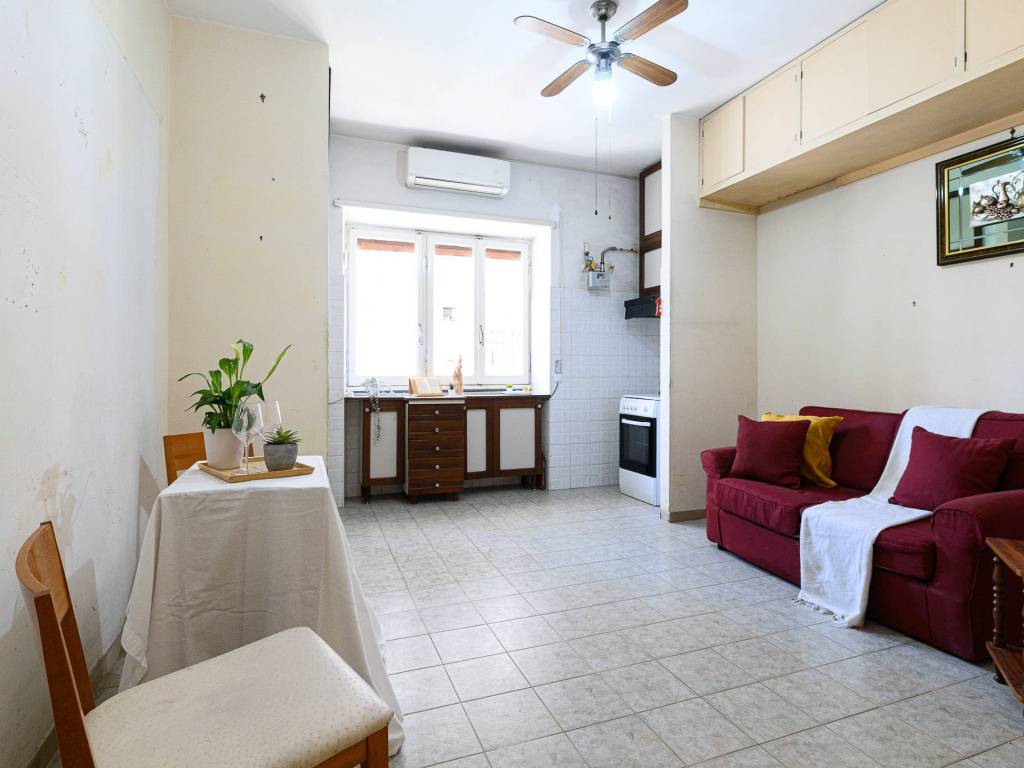 appartamento in vendita a Roma in zona Portuense