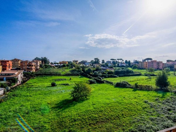 appartamento in vendita a Roma in zona Olgiata