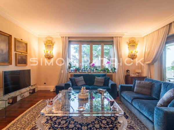 appartamento in vendita a Roma in zona Olgiata