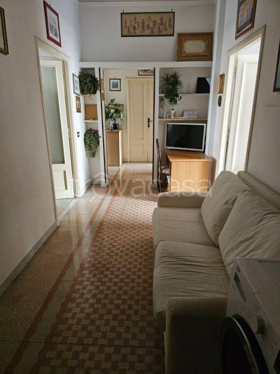 appartamento in vendita a Roma in zona Appio Latino