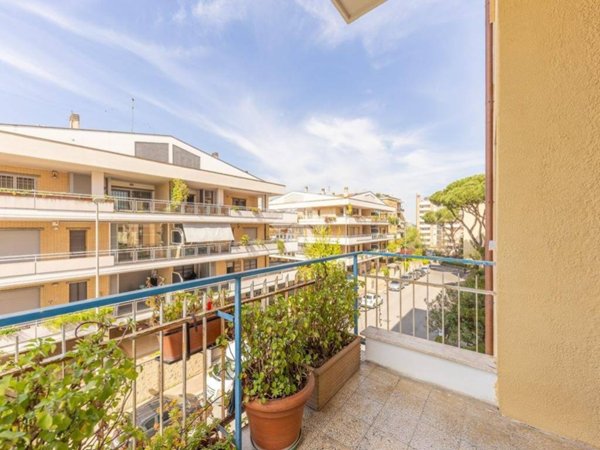 appartamento in vendita a Roma in zona Monte Sacro/Talenti