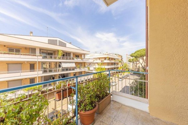 appartamento in vendita a Roma in zona Monte Sacro/Talenti