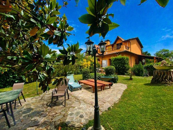 casa indipendente in vendita a Roma in zona Olgiata