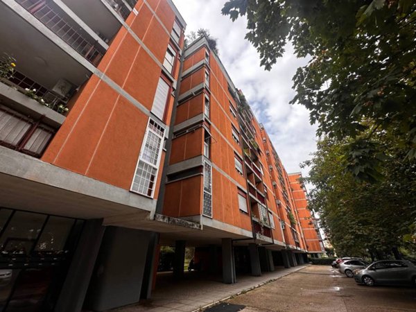 appartamento in vendita a Roma in zona Spinaceto