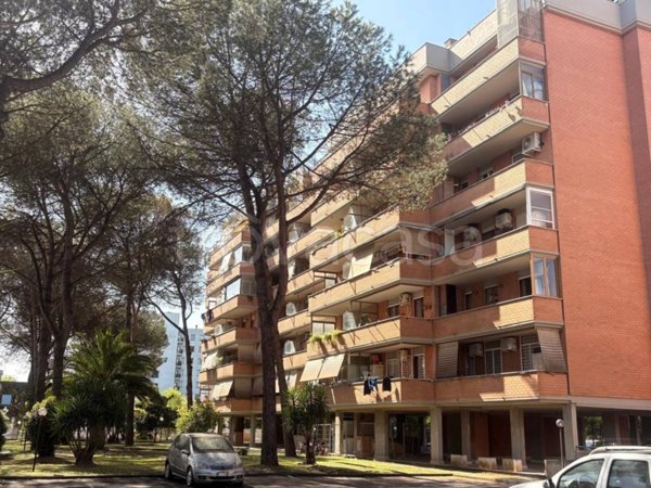 appartamento in vendita a Roma in zona Appio Claudio