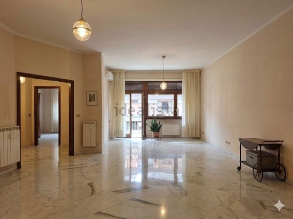 appartamento in vendita a Roma in zona Monte Sacro/Talenti