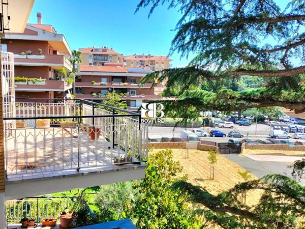 appartamento in vendita a Roma in zona Aurelio