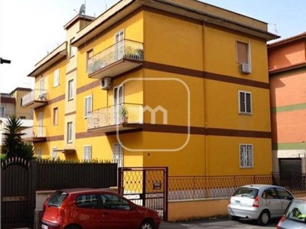 appartamento in vendita a Roma in zona Tor Bella Monaca