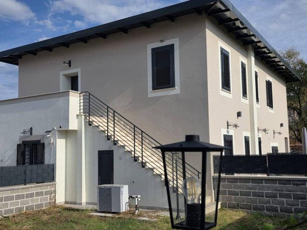 appartamento in vendita a Roma in zona Borghesiana