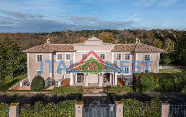 villa in vendita a Roma in zona Olgiata